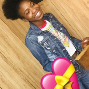 Meet your Posher, Ebone